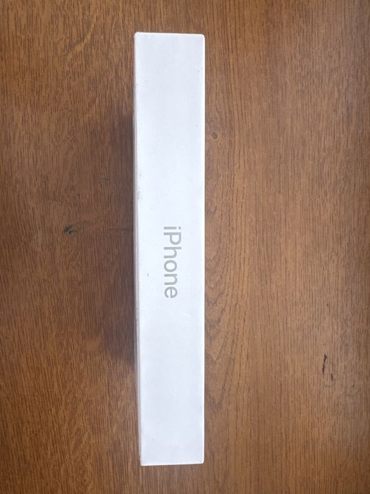 Продам Айфон 17 про мах под оригинал