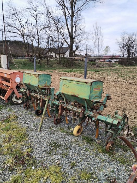 Prasitoare, sapatoare, cultivator cu actionare pe cardan