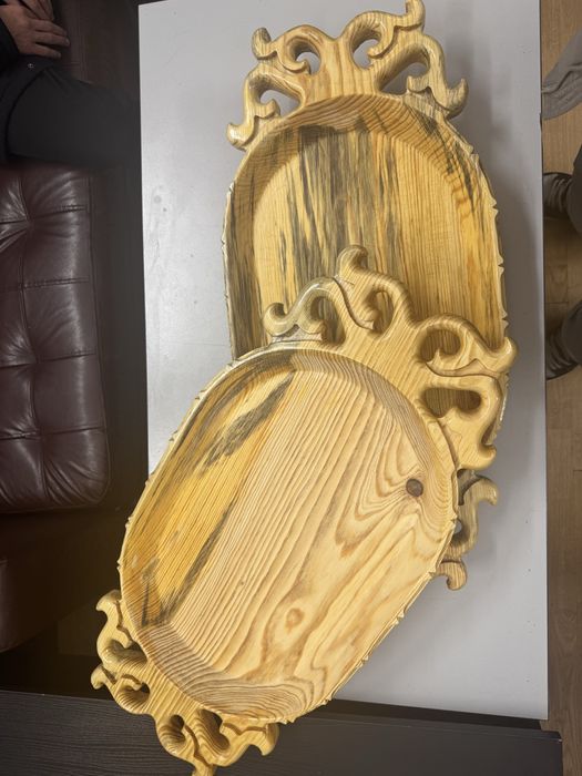 ағаштан жасалған ет табақ