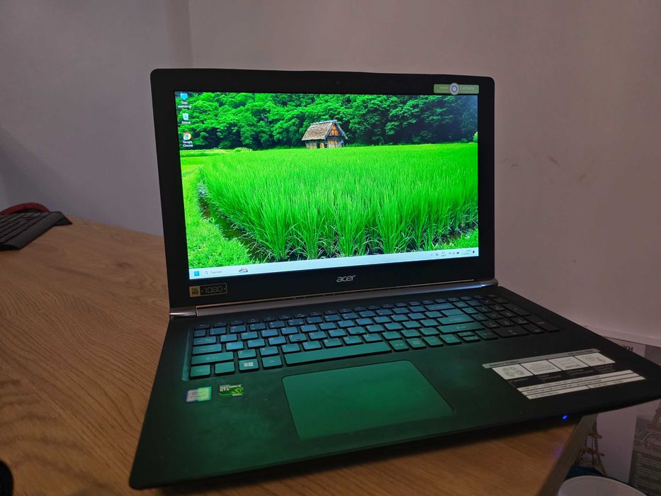 Геймърски Лаптоп Acer Nitro 5 VN7-572G