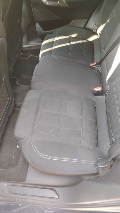 Citroen DS5 автомобил