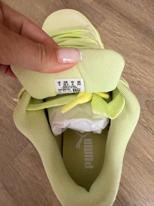 Adidasi dama/copii Puma 36