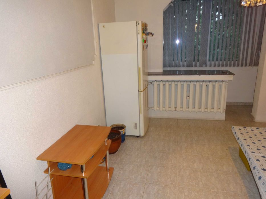 Дава се под наем Двустаен апартамент в София, Надежда 1 - 60 кв.м за 306 € - Снимка #3