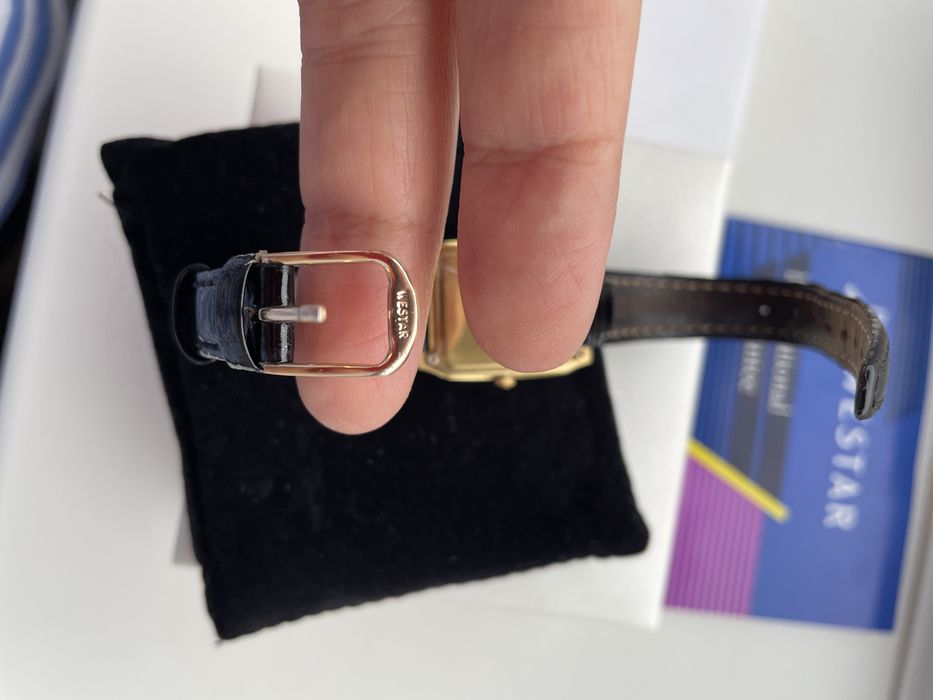 Наручные часы Швецария