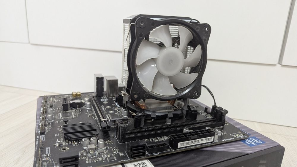 I3 10100f + материнская плата + GTX 1050ti +кулер