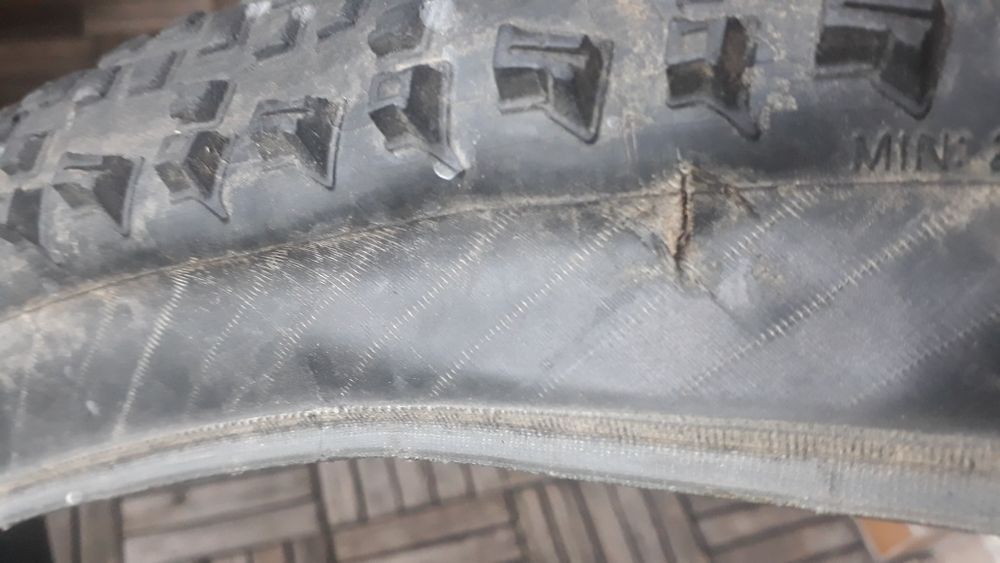 Schwalbe безкамерни гуми 26