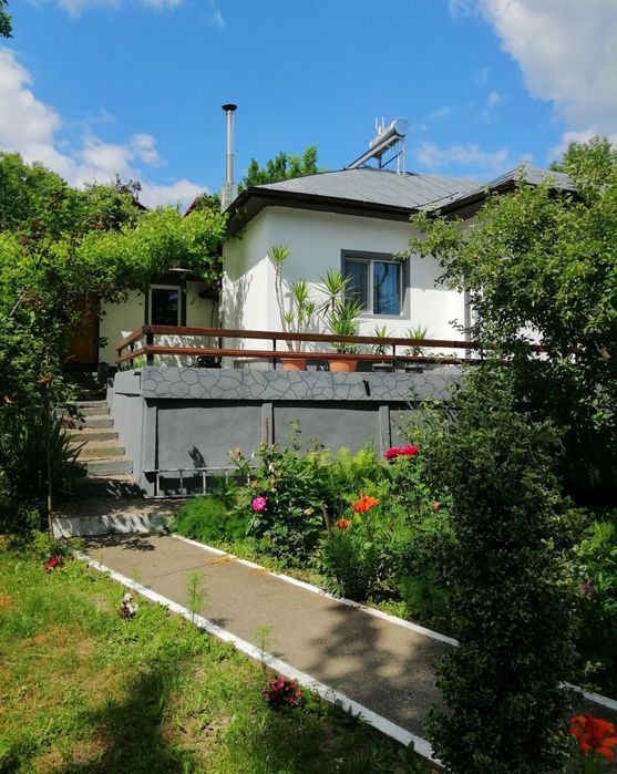 casa de vinzare 5 camere 2 bai 25m deschidere la sosea