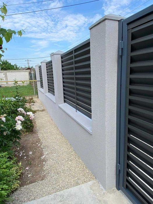 Garduri si porti din panou stil jaluzele, sipca metalica, plasa si BCA