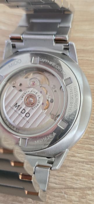 Mido COMNANDER  Big Date Automatic