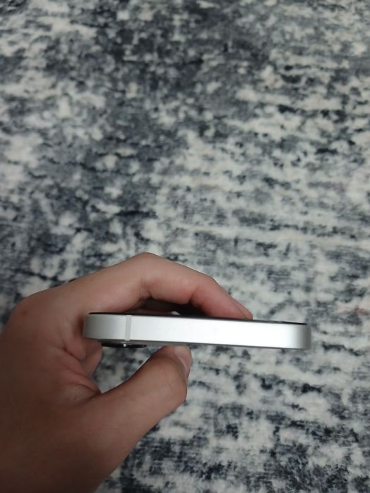 Iphone 12 белый сост идеал
