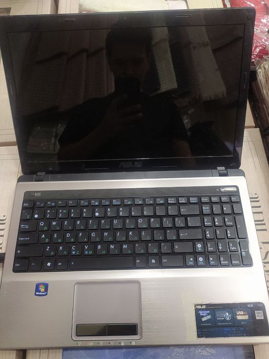 Asus computer laptop