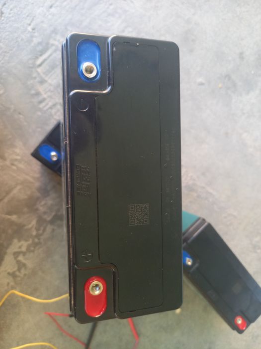 Акумлятор для скутер