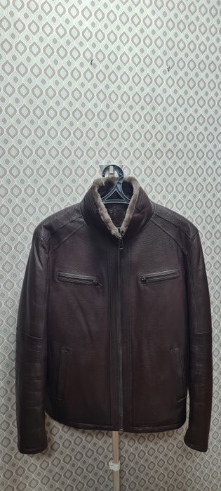 Продам дублёнку мужскую.