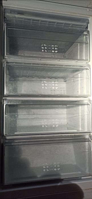 Продам холодильник