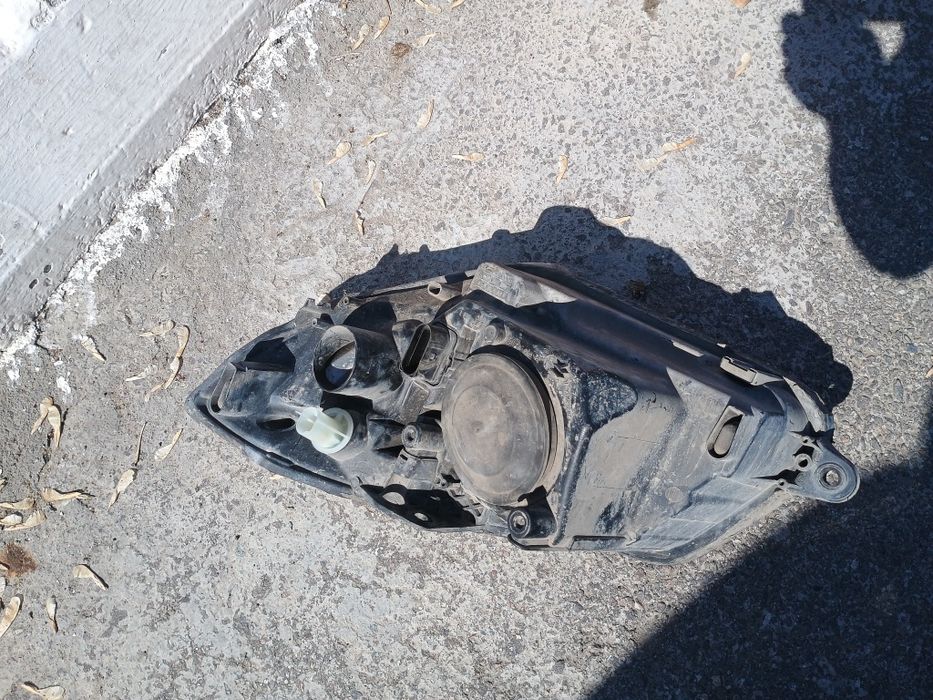 Фара правая Шкода Румстер