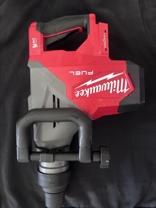 Milwaukee M18FHM-121C