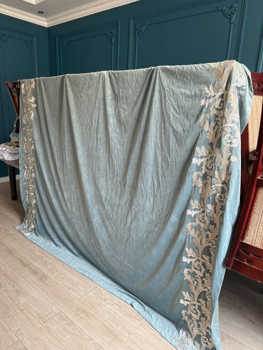 Шторы в хорошем состояний Каскелен