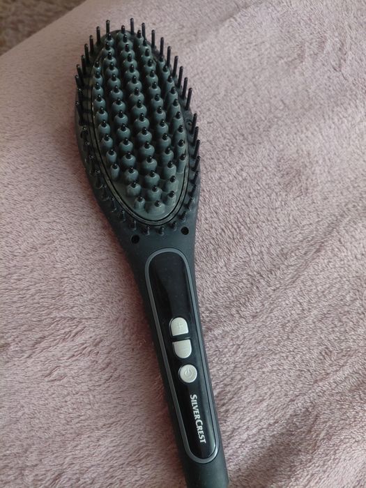 Преса / Четка за коса