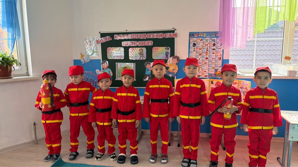 прокат костюм пожарного