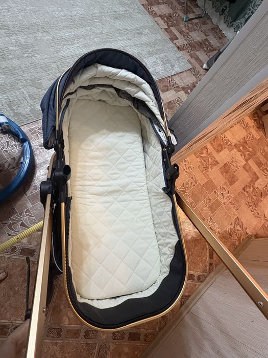 Продам коляска