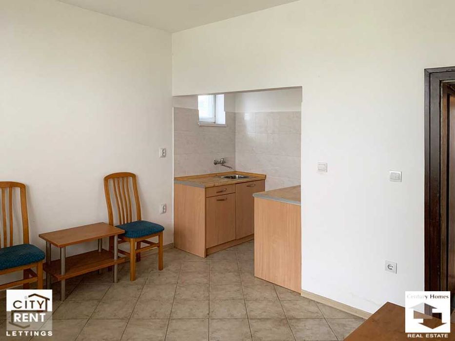 Дава се под наем Офис в Велико Търново, Център - 80 кв.м за 770 € - Снимка #2