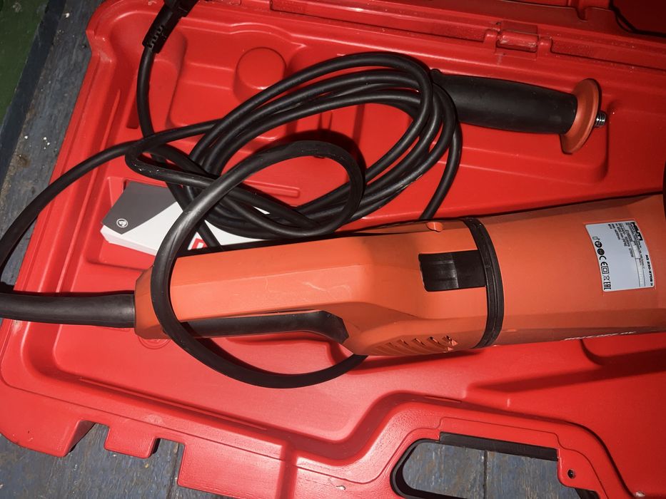 Vand sau schimb cu scule makita