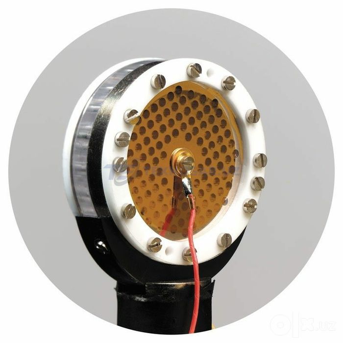 Студийный, конденсаторный микрофон Behringer B-1
