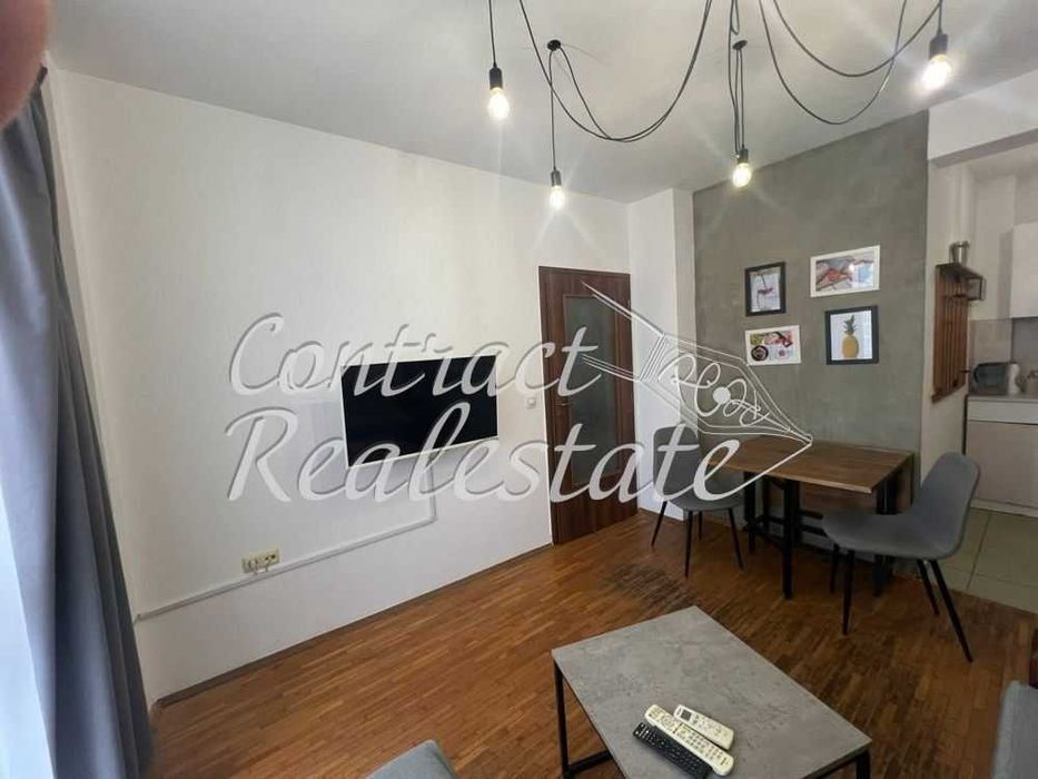 Дава се под наем Двустаен апартамент в Варна, Колхозен пазар - 50 кв.м за 382.5 € - Снимка #2