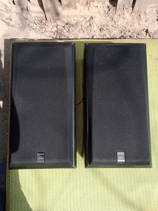 Doua boxe Sony SS-A225 60W .6 ohmi.si Kenwood LS56