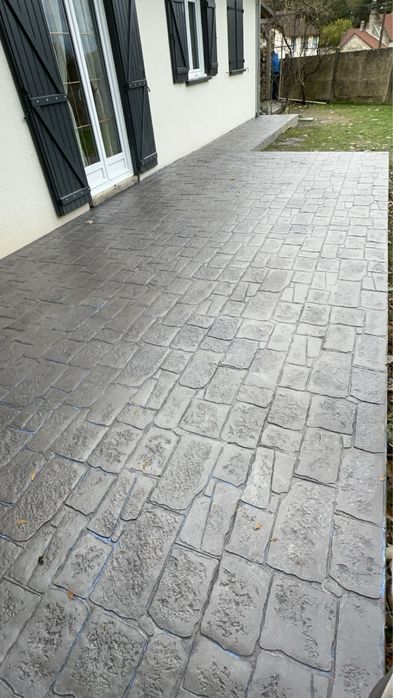 Curti si alei din beton amprentat-Pret  avantajos