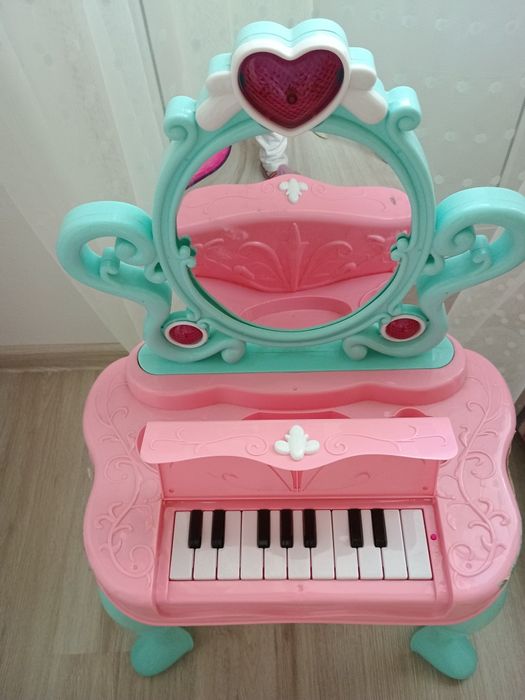 Детска музикална тоалетка