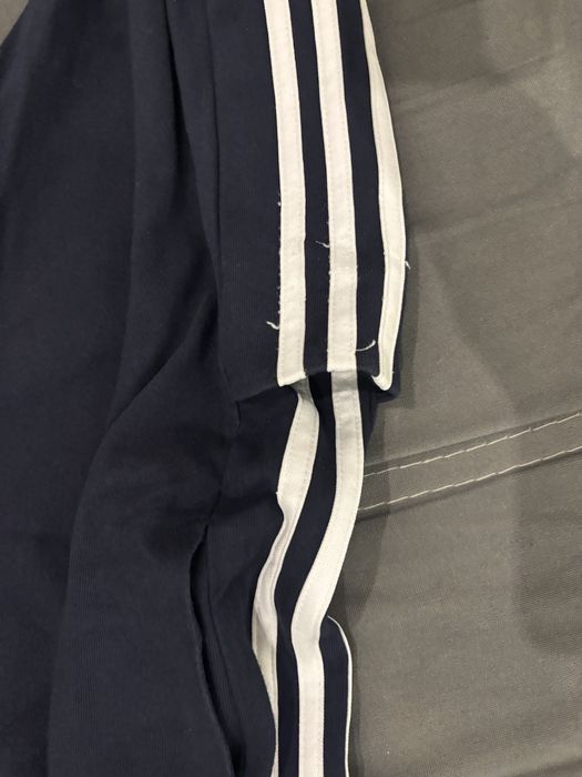 Адидас три ленти