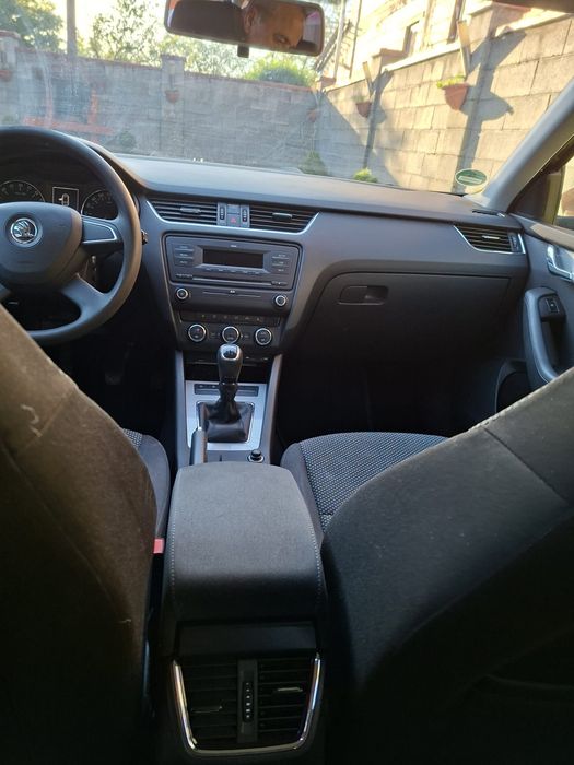 Skoda Octavia – 1.6 TDI 105CP – Euro 5 – 2013 – Climatronic / Incalzire Scaune