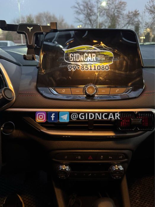 Заводской держатель телефона на монитор Tracker 2 & Onix