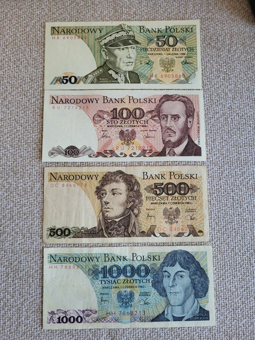 Bancnote UNC și circulate