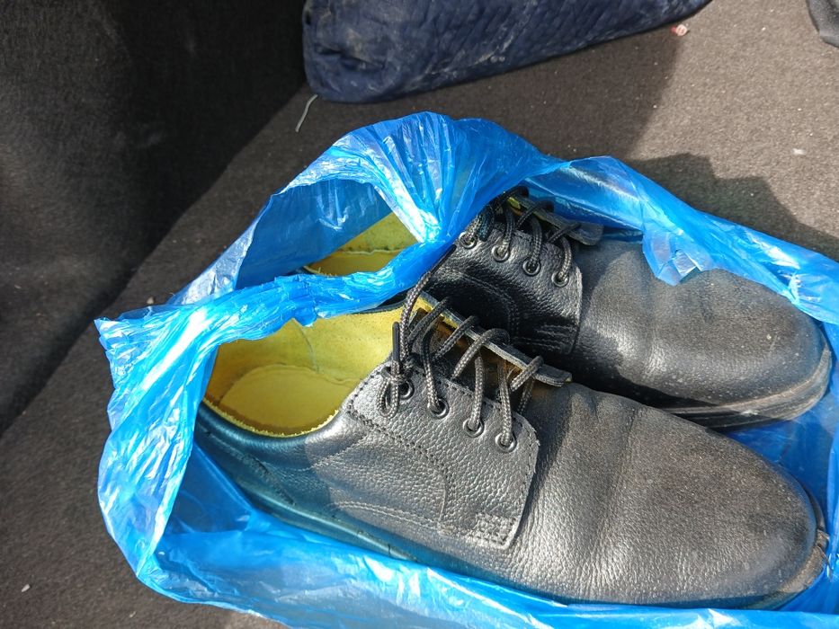 Саламандр сатылады 80 мнг сум размер 45