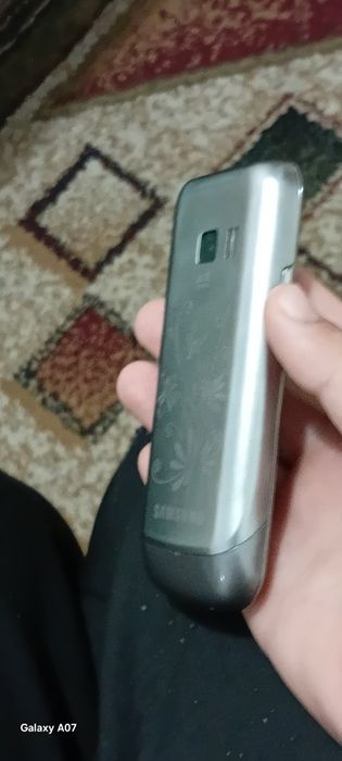 Nokia   . Ieftin
