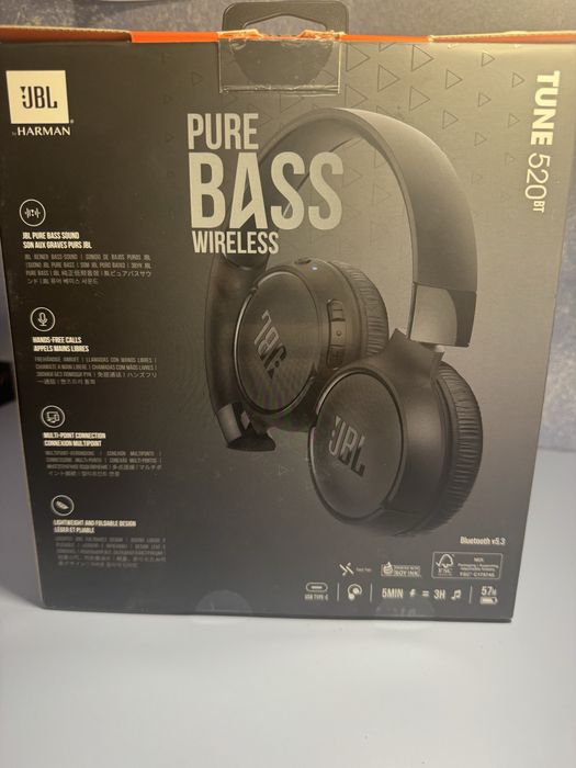Căsti wireless JBL TUNE 520 BT