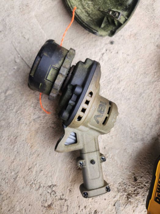 Dewalt motocoasa DCMST561 motor defect