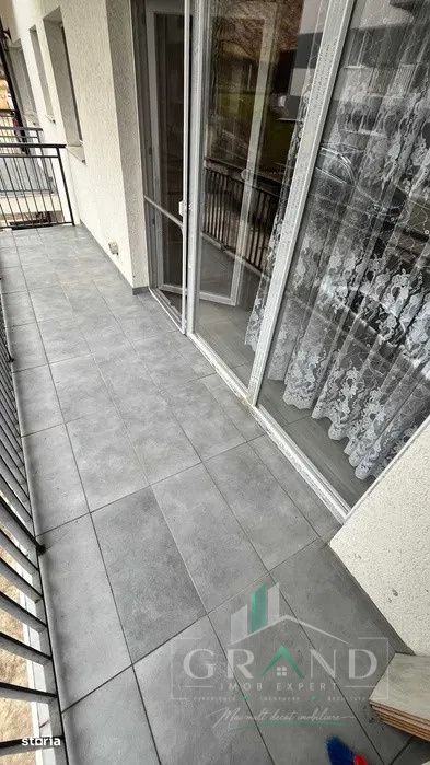 Apartament 2 camere + 2 balcoane + 2 parcari, zona Vivo, Cluj