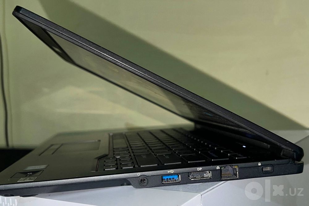 Fujitsu Lifebook U748