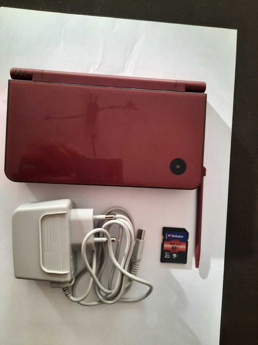 Nintendo DS modate cu 100 jocuri instalate