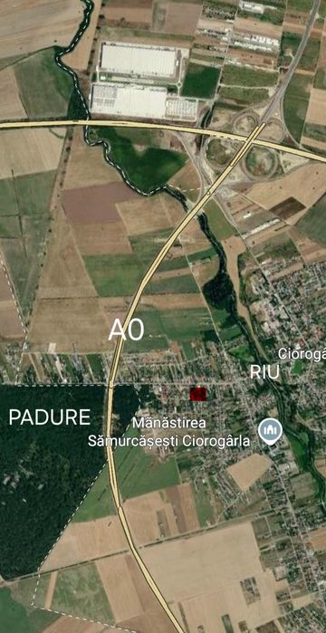 Vând teren central , pretabil diverse investiții