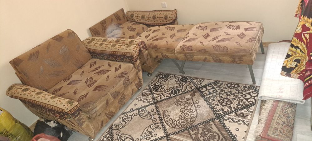 Кресло кровать в хорошем состоянии 2 штуки.