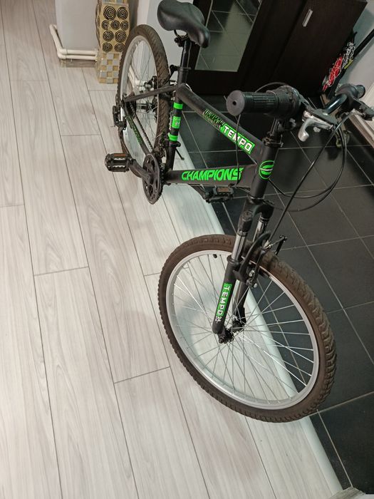 Bicicleta mărime 24"