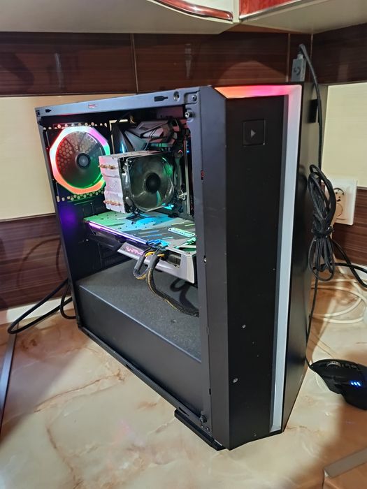 Vând PC gaming la super preț plus monitor 144hz