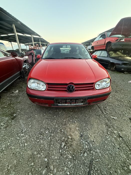 Голф 4 1.4 75кс 2000 г на части