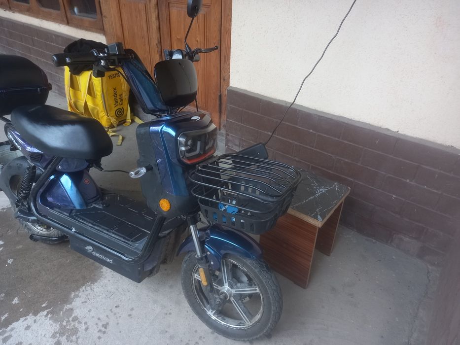 Skuter sotiladi Drongo