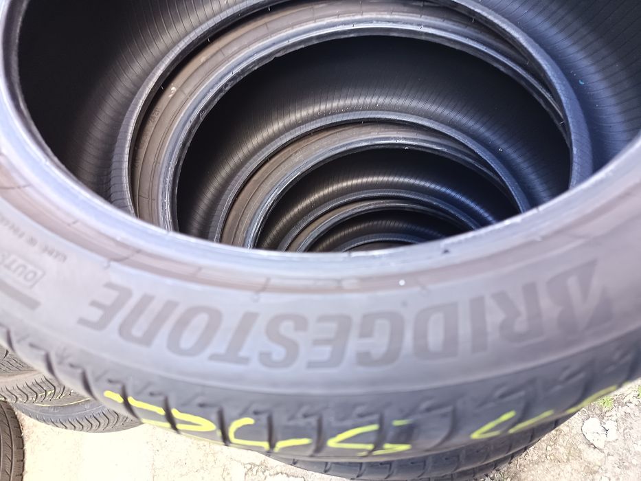 Anvelope vara 245 40 19 Bridgestone 2021 5mm