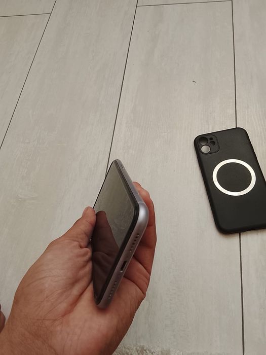 Продам или обмен iPhone 11 64